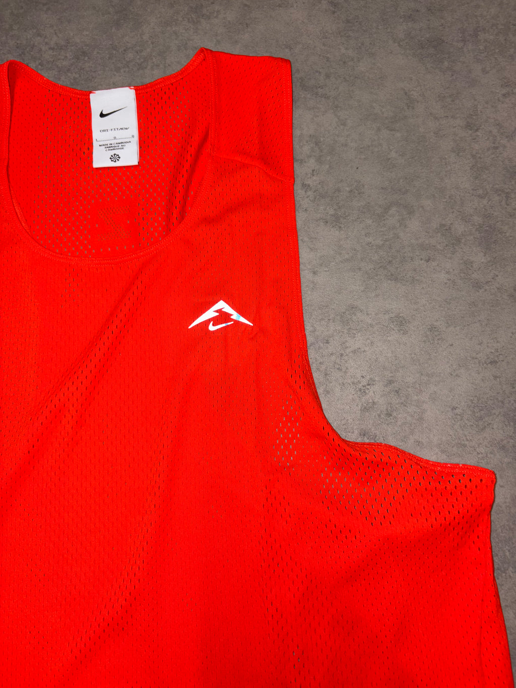 Nike Trailwind Running Vest Top - Picante Red