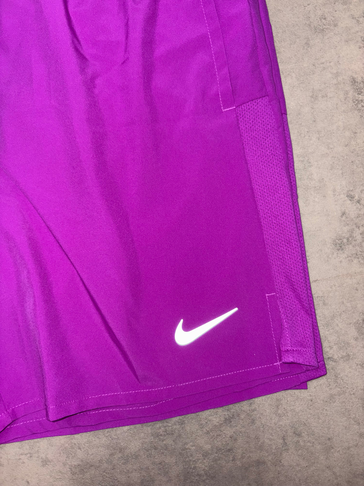 Nike 7” Challenger Shorts - Vivid Purple